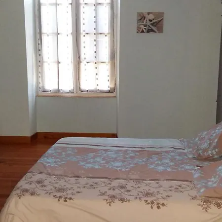 D'hotes Larrey Bed & Breakfast