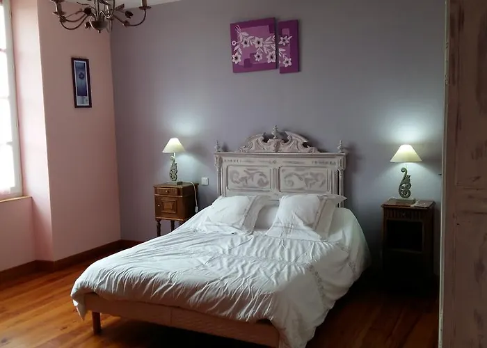 לינה וארוחת בוקר D'hotes Larrey Audignon