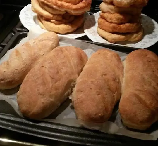 D'hotes Larrey לינה וארוחת בוקר 3*